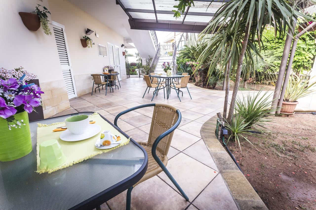 Mandarinoarancio Bed & Breakfast Alezio Exterior photo